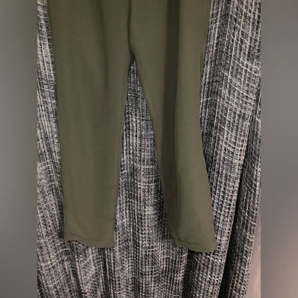 lululemon athletica Dark Green Joggers - Picture 5 of 10